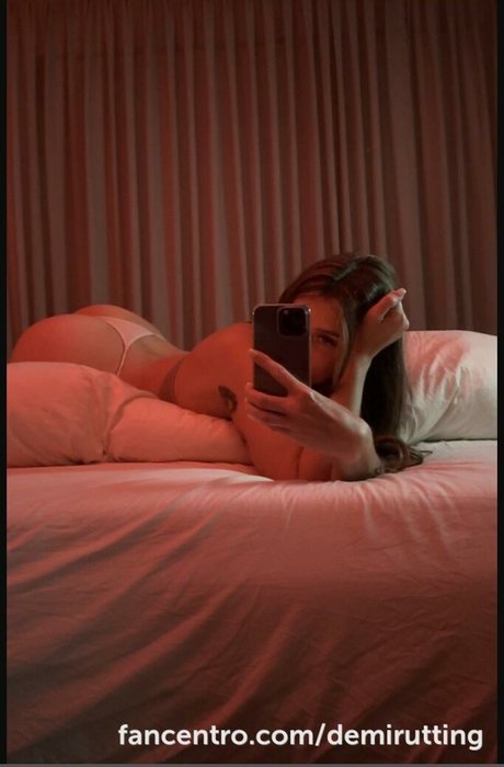 Demi Rutting nude leaks onlyfans