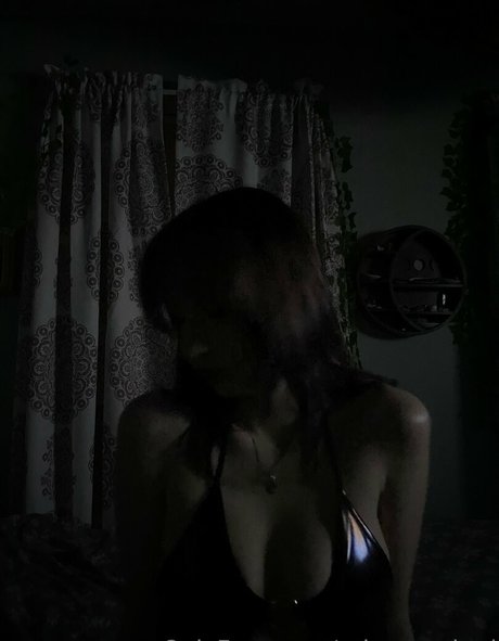 akarikitti onlyfans leaked pics