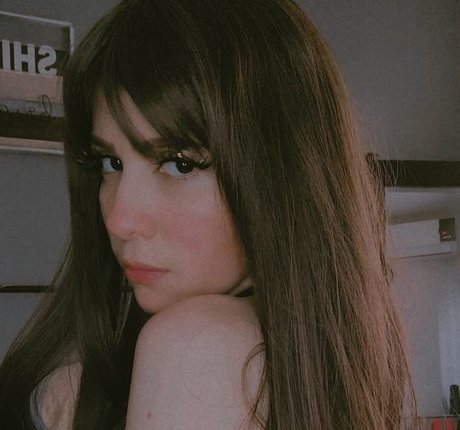 Andrea Becaria onlyfans boobs