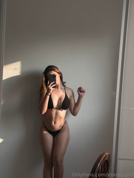 xsassy girll only fans nude leaks