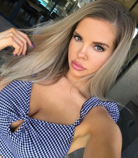 Kayla Collins onlyfans porn leaks