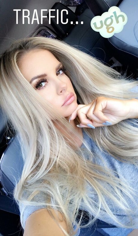 Kayla Collins naked onlyfans leaks