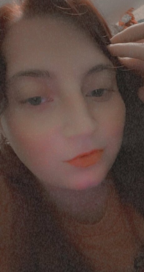 sarahyournaughtygirl69 hot onlyfans