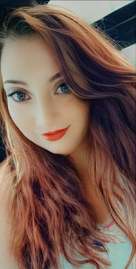 sarahyournaughtygirl69 onlyfans pics nude