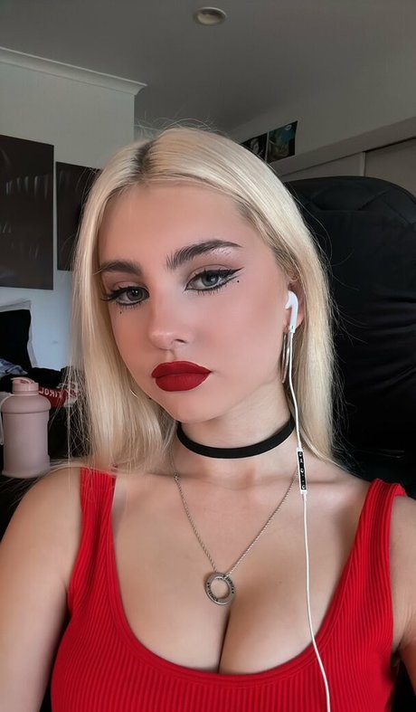 Gracelyra onlyfans nude content