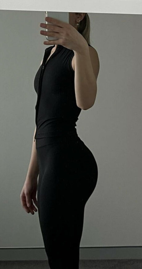 LaraNovaa_ leak onlyfans porn