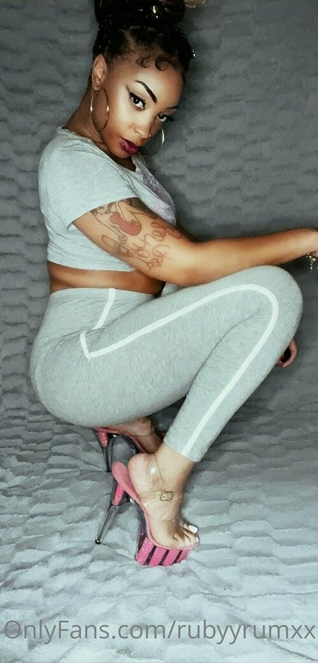 rubyyrumxx onlyfans porno
