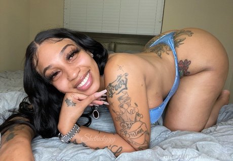 Shethickyyy onlyfans nude pictures