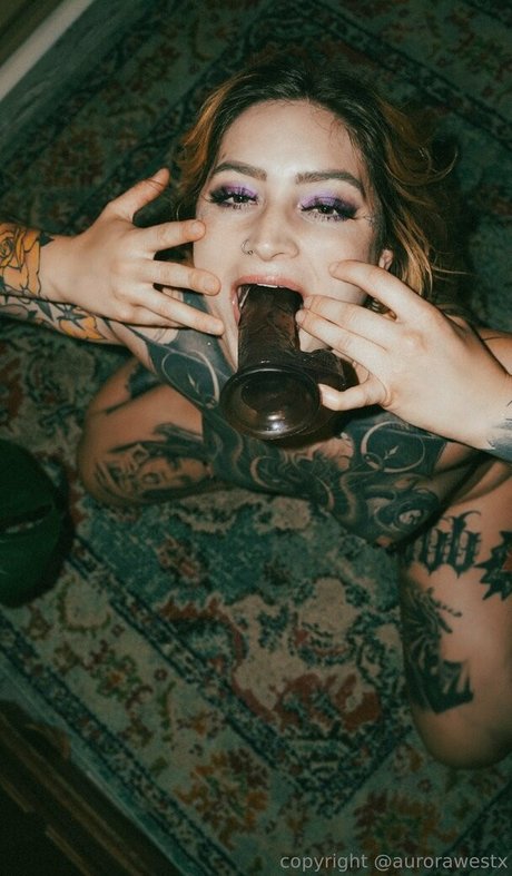 aurorawestx onlyfans leams