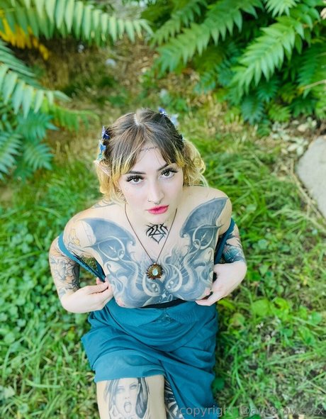 aurorawestx leaked onlyfans