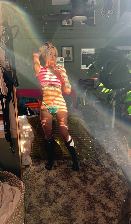 LexiGreene onlyfans content