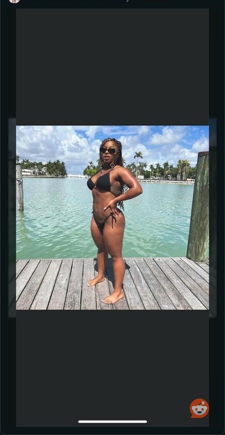 ItsReginaeCarter onlyfans leaked