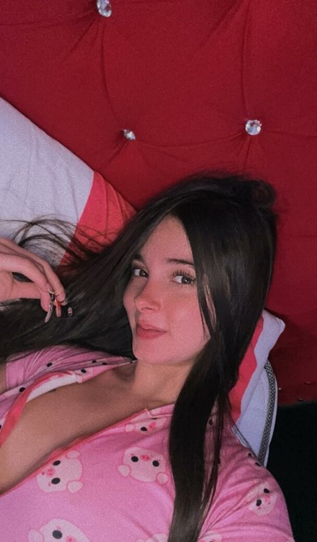 Lucyy tayy nude on onlyfans