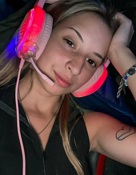 sunny bunny xx nsfw onlyfans