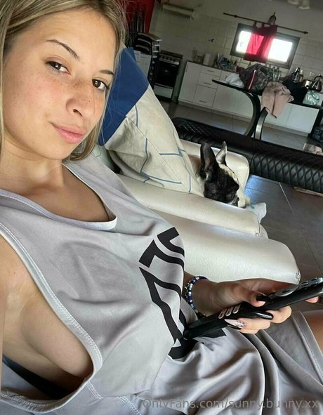 sunny bunny xx only fans pics