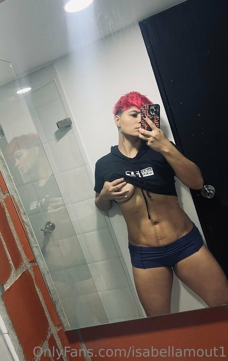 isabellamout1 onlyfans nude content