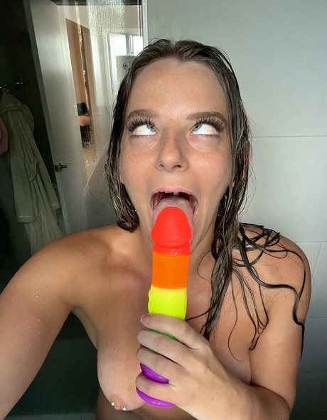 lexfitblonde sexy onlyfans