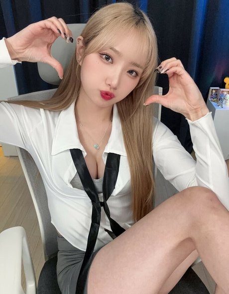 Woojungx4 naked on onlyfans