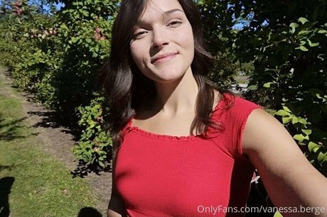 Vanessa Berge leaked onlyfans naked