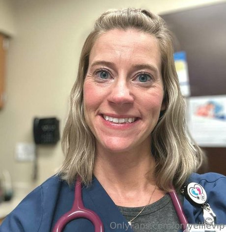 OnlyEllieVIP nude only fans