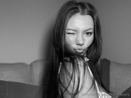 Emma Avery onlyfans for free