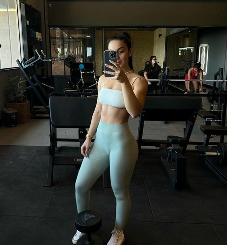 Luiza Barros only fans pic