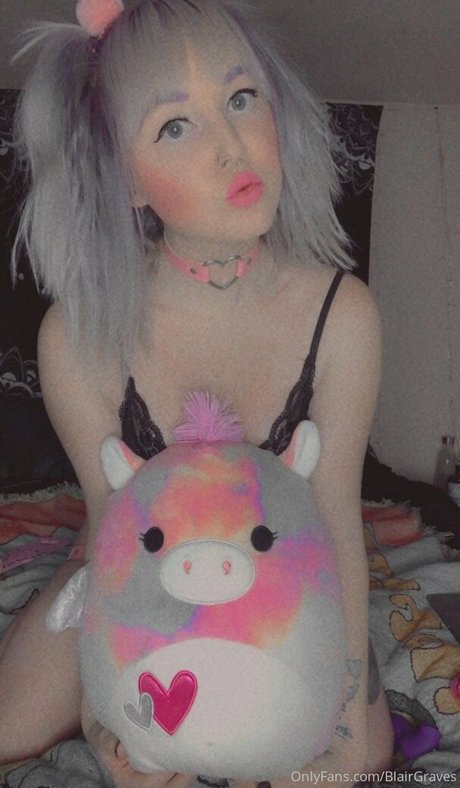 hotmessblair onlyfans nude