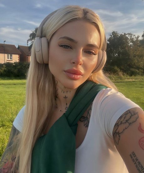 Angelika Kramer naked on onlyfans