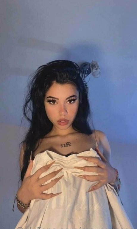 Mayaxrosee only fans review