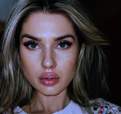 elie fairy onlyfans naked