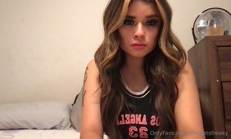 shegetsfreaky Profile pic