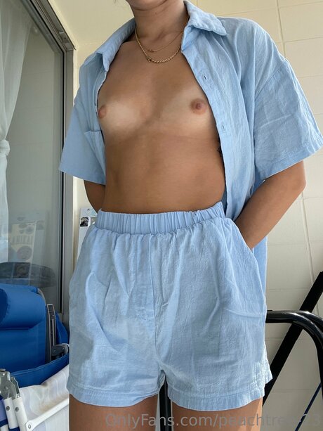 peachtree 23 onlyfans picture