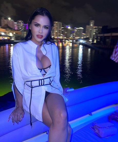 Leidy Mazo strip onlyfans