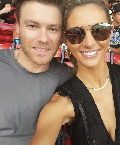 Laura Rutledge new onlyfans