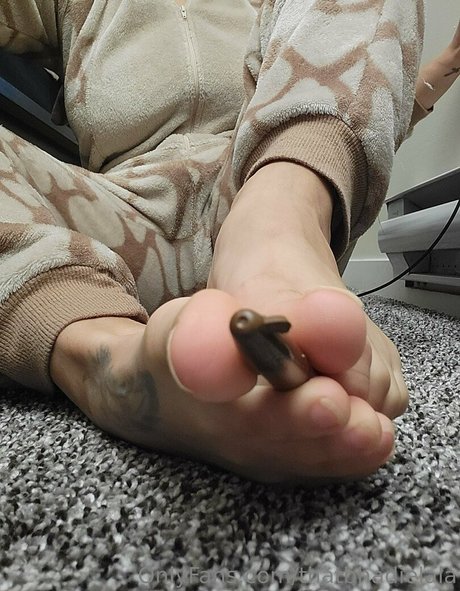 thatbhadielala naked leaked onlyfans