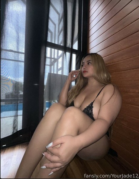 jade12 leaked onlyfans naked