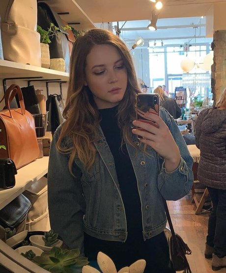 Maya V Henry only fans leak