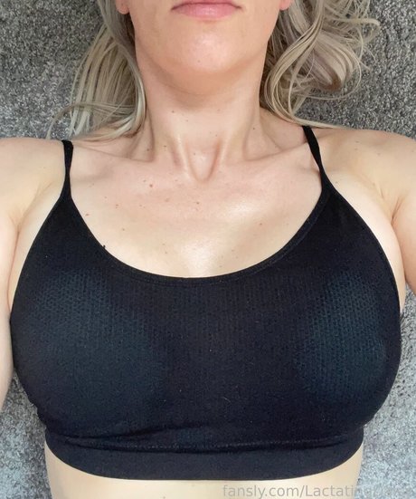 LactatingDaisy nudes onlyfans