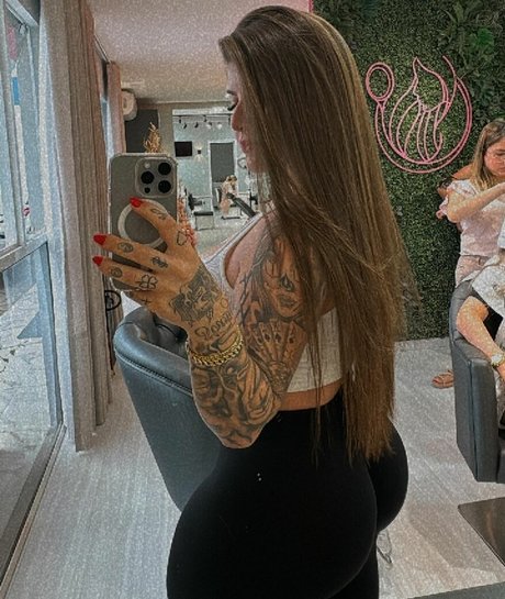 Paula Airoso onlyfans nude leaked