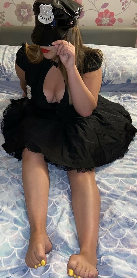 dropdeadfeet onlyfans leak free