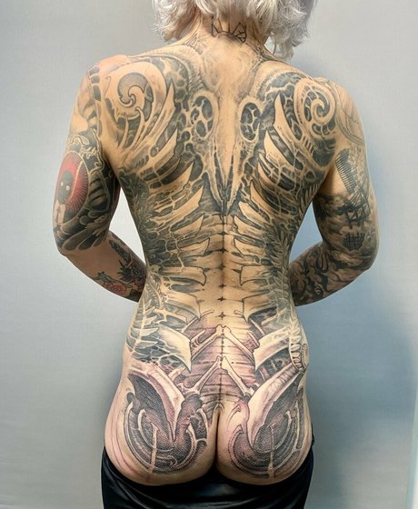 Ruby Riots onlyfans nude tits