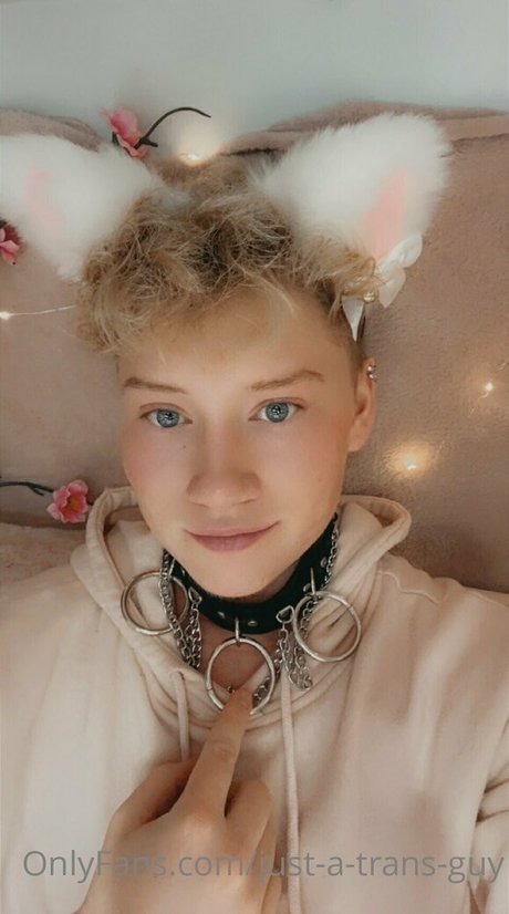 just a trans guy onlyfans picture