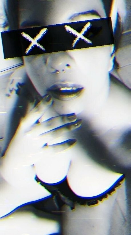 liliveil666 onlyfans ass