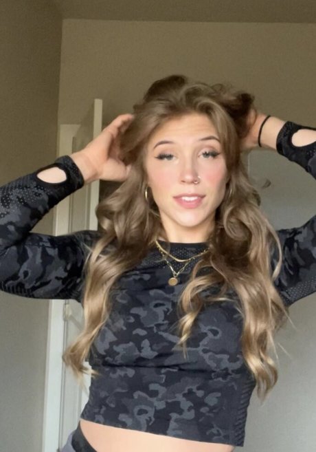 Betsy Parmley onlyfans images