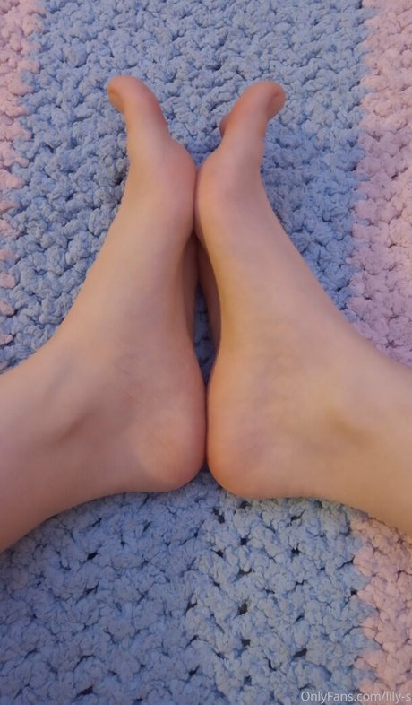 lily s onlyfans pics