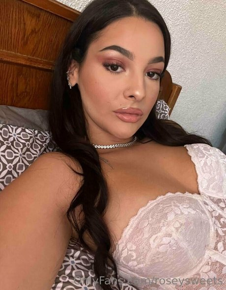 roseysweets onlyfans pics