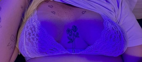 xoxobri69free onlyfans nude leak