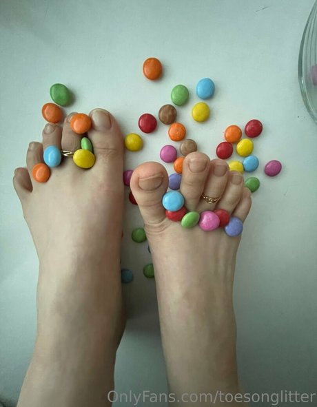 toesonglitter onlyfans sex leaks