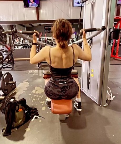 Chloe Flores xxx onlyfans