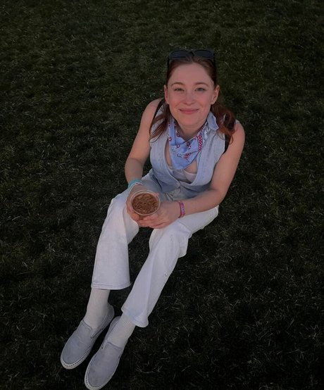 Mina Sundwall tits onlyfans